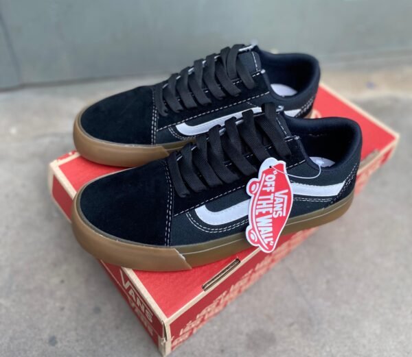 VANS OLD SKOOL GAMUZA - Image 9