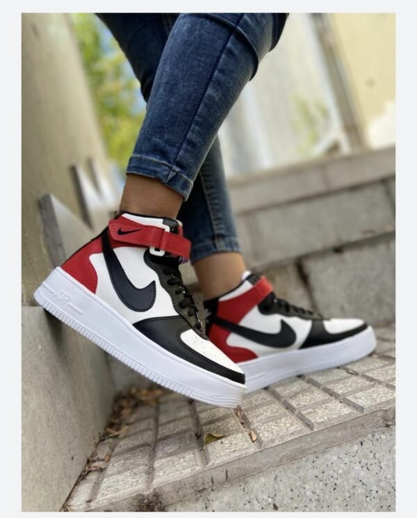 Nike Air Boot - Image 7