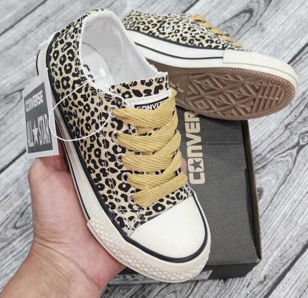 Converse Print