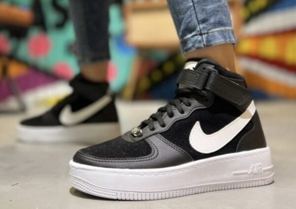 Nike Air Boot - Image 3