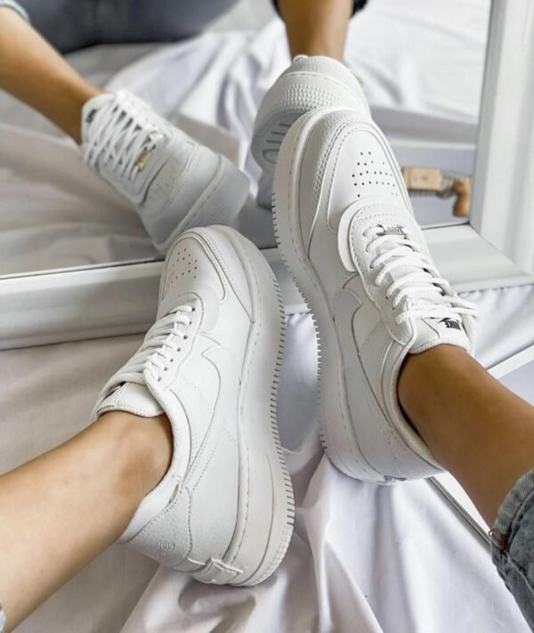 Nike Shadow - Image 6