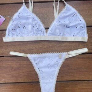 Conjunto de Broderie