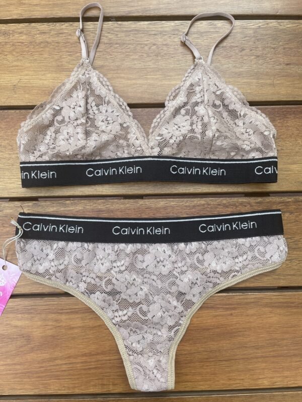 Conjunto de encaje